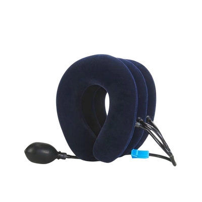 Πλήρης βελούδινα ρυθμιζόμενο αέρα Neck Stretcher για την σπονδυλική στήλη του τραχήλου στο Κέντρο Αποκατάστασης